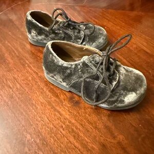 Children's Velvet Lace-Up Dress Shoes - Gray